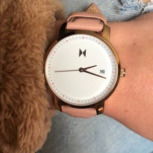 MVMT watch -rose gold/peach leather strap